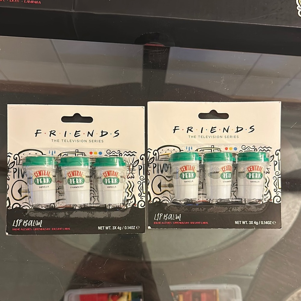 FRIENDS Lip Balm Set - Central Perk Edition